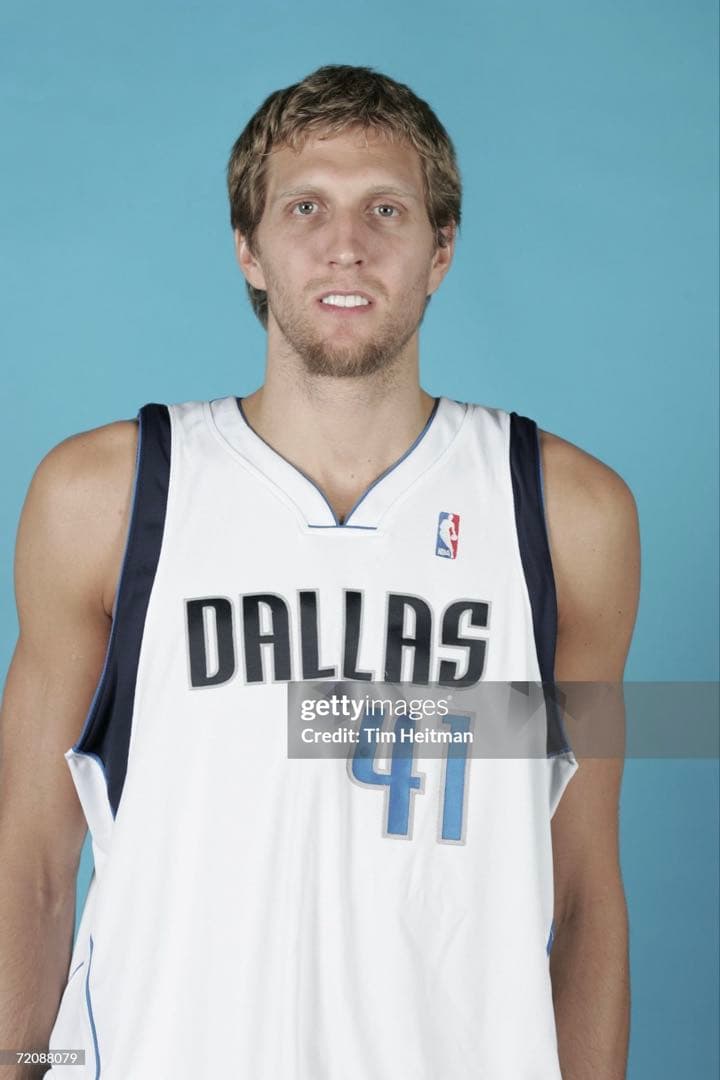 チ*ル様 刺繍‼️ NBAユニフォーム Dallas Mavs Dirk Now
