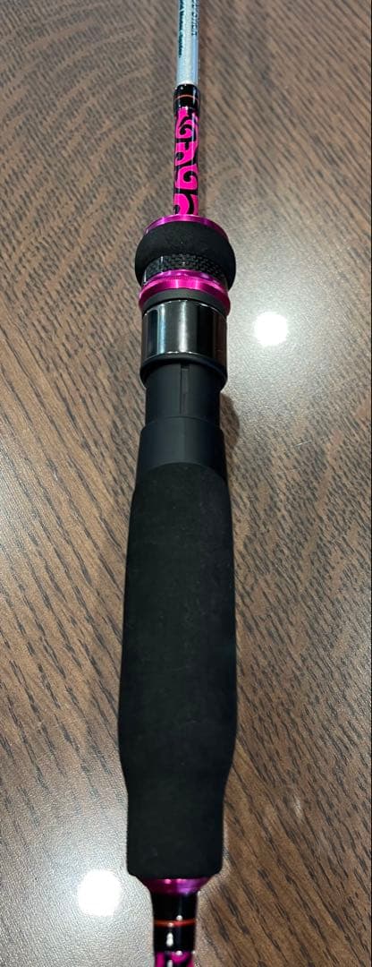ジークラック 泥棒スティック スパイダー DORO-S603L 唐草ピンク　美品