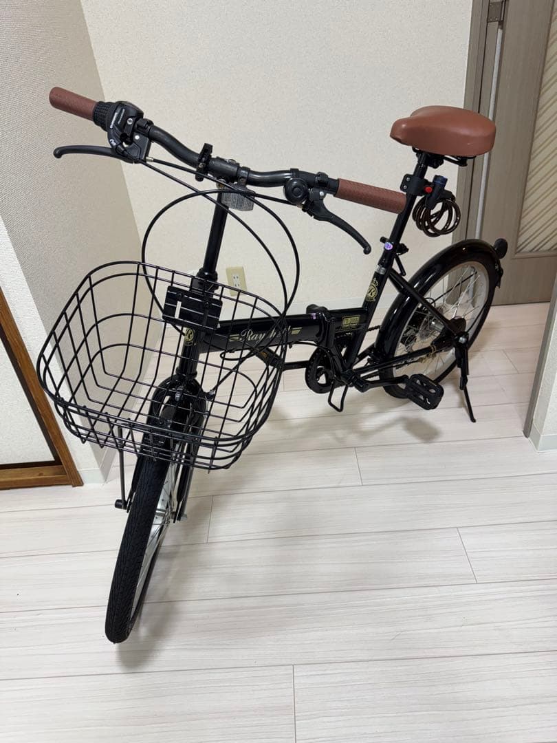 折り畳み自転車　黒