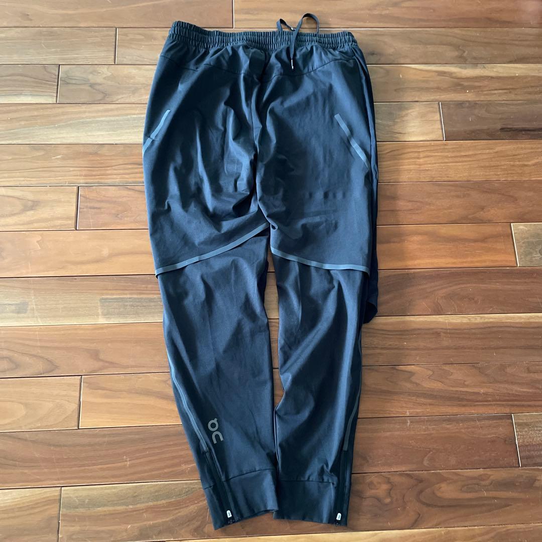 on ブラックパンツ ファスナー付き