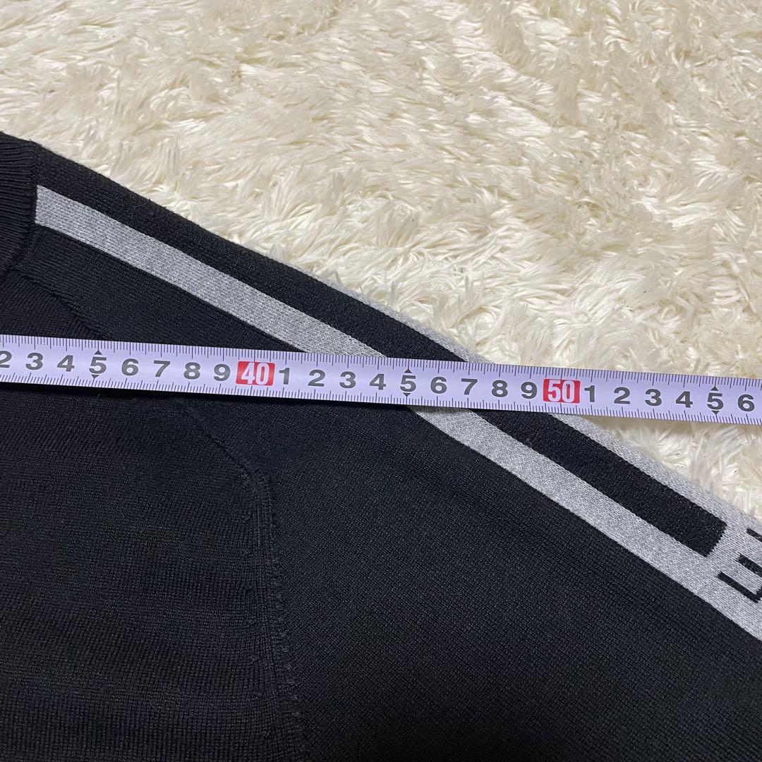 DESCENTE GOLF デサントゴルフブラック ニット　黒　袖ロゴ長袖