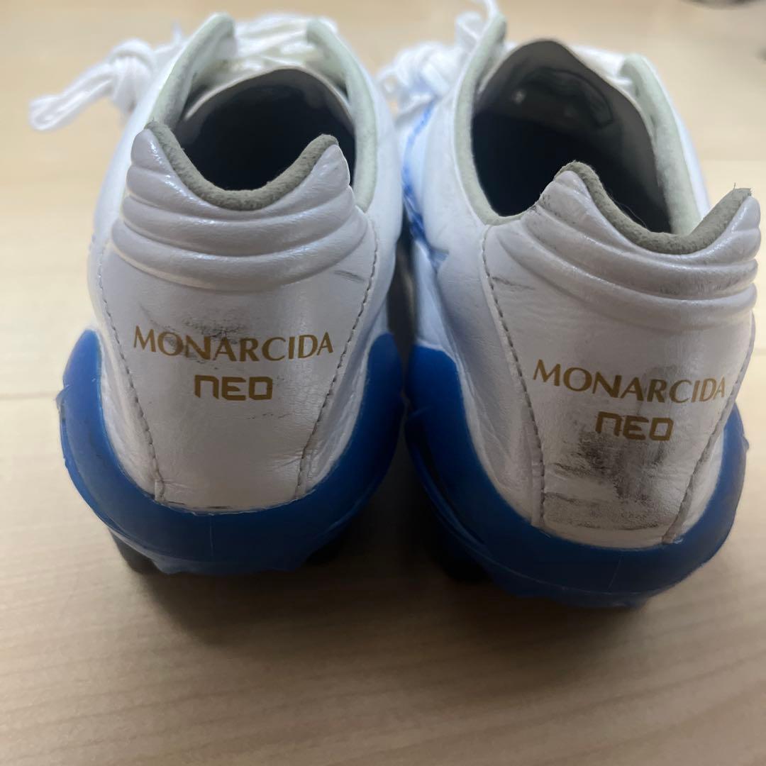 シューズ MONARCIDA NEO III