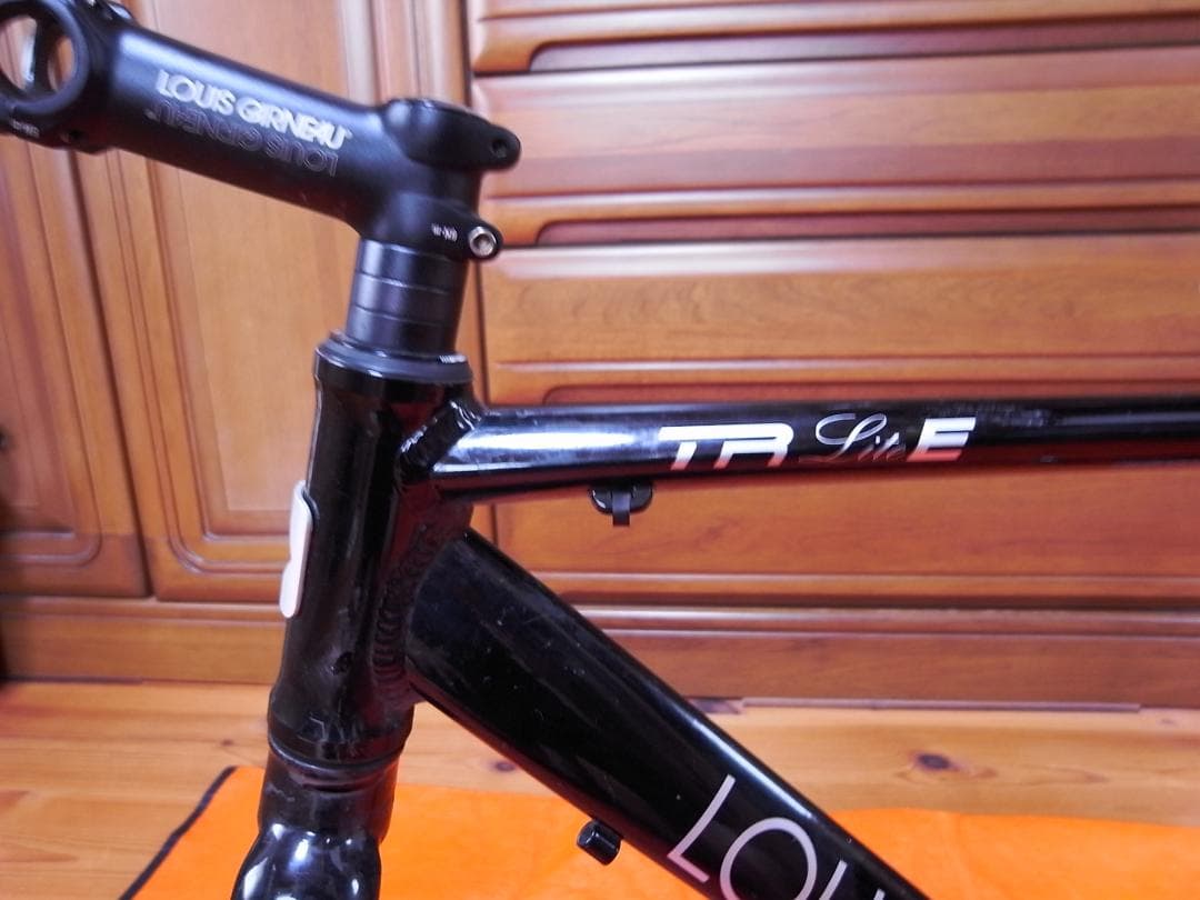 送料込　LOUIS GARNEAU　 ( ルイガノ ) 　TR LITE E