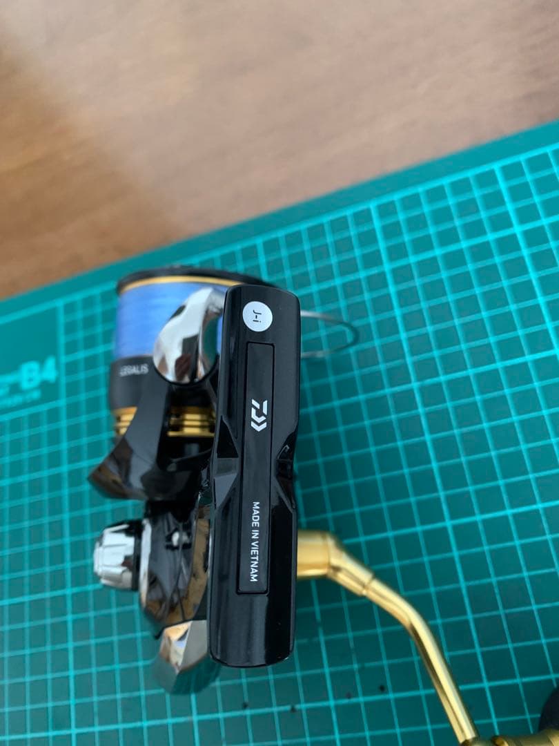 Daiwa Legalis LT6000D-H フィッシングリール