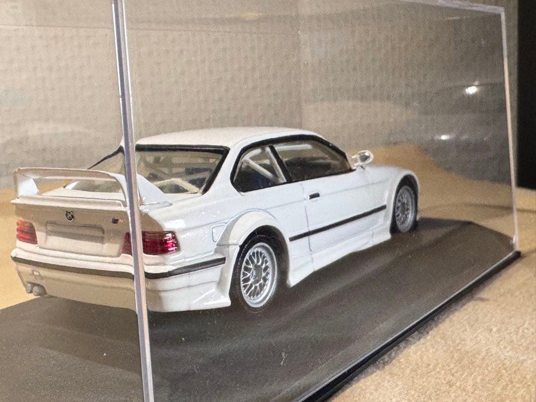  M3 GTR 1/43 スケール 白