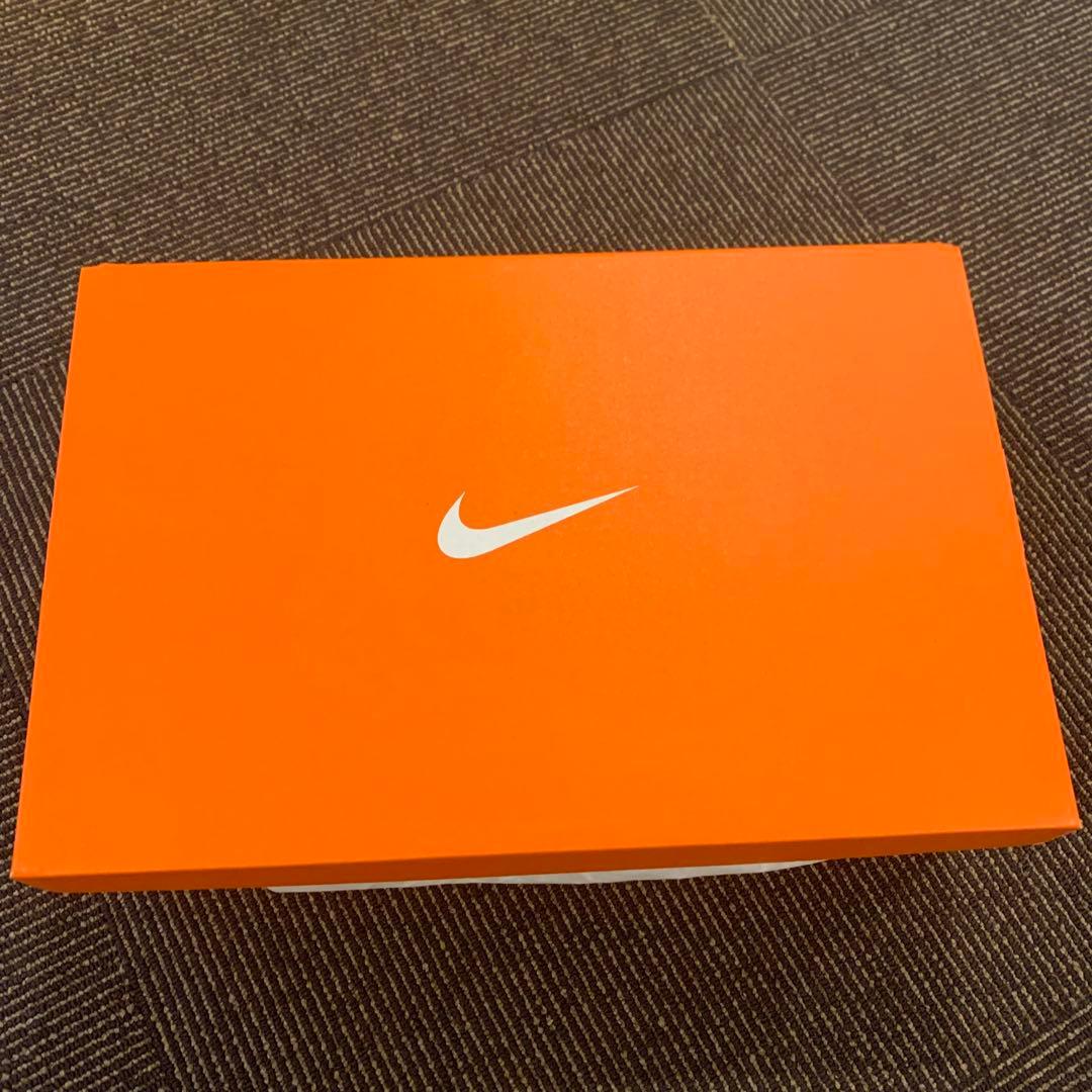 新品級 箱あり NIKE ナイキ ボメロプラス グレー 27.5