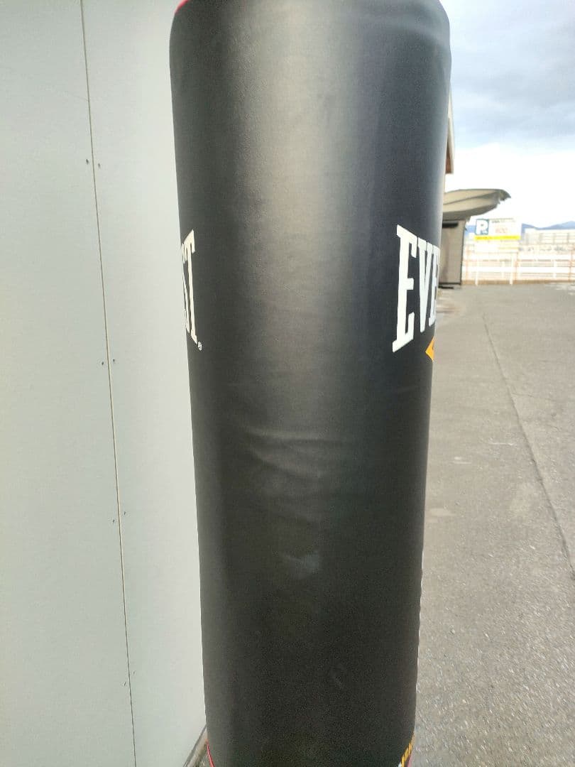 美品 EVERLAST MMA サンドバッグ 福岡市内周辺限定配送