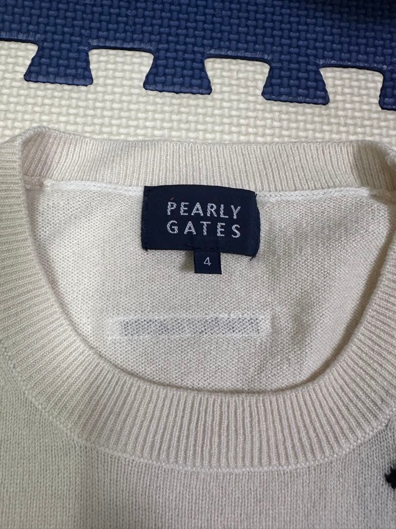 美品　PEARLY & FRANC GAVIN アイボリーセーター　Mサイズ