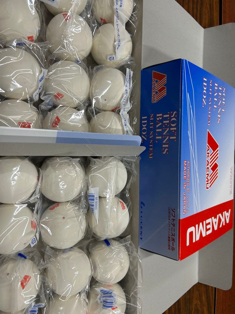 新品未開封❗️赤M公認球３ダース‼️