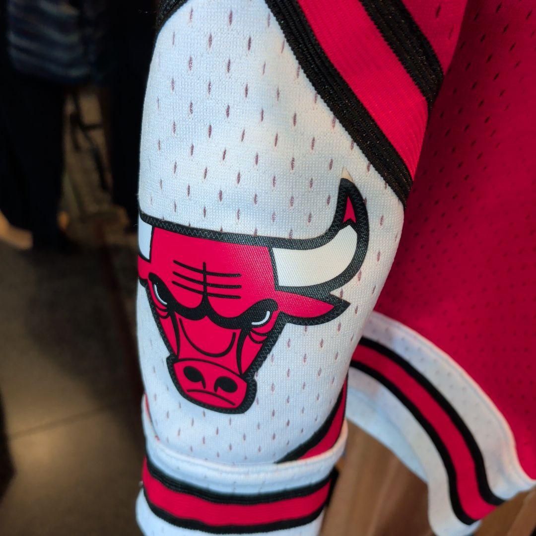 Mitchell&Ness NBA バスケットボール ショートパンツ