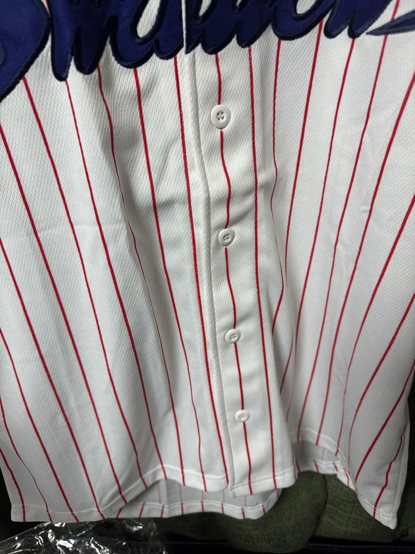 東京ヤクルトスワローズ 復刻ユニフォーム プライベートサイン入り(山田哲人)