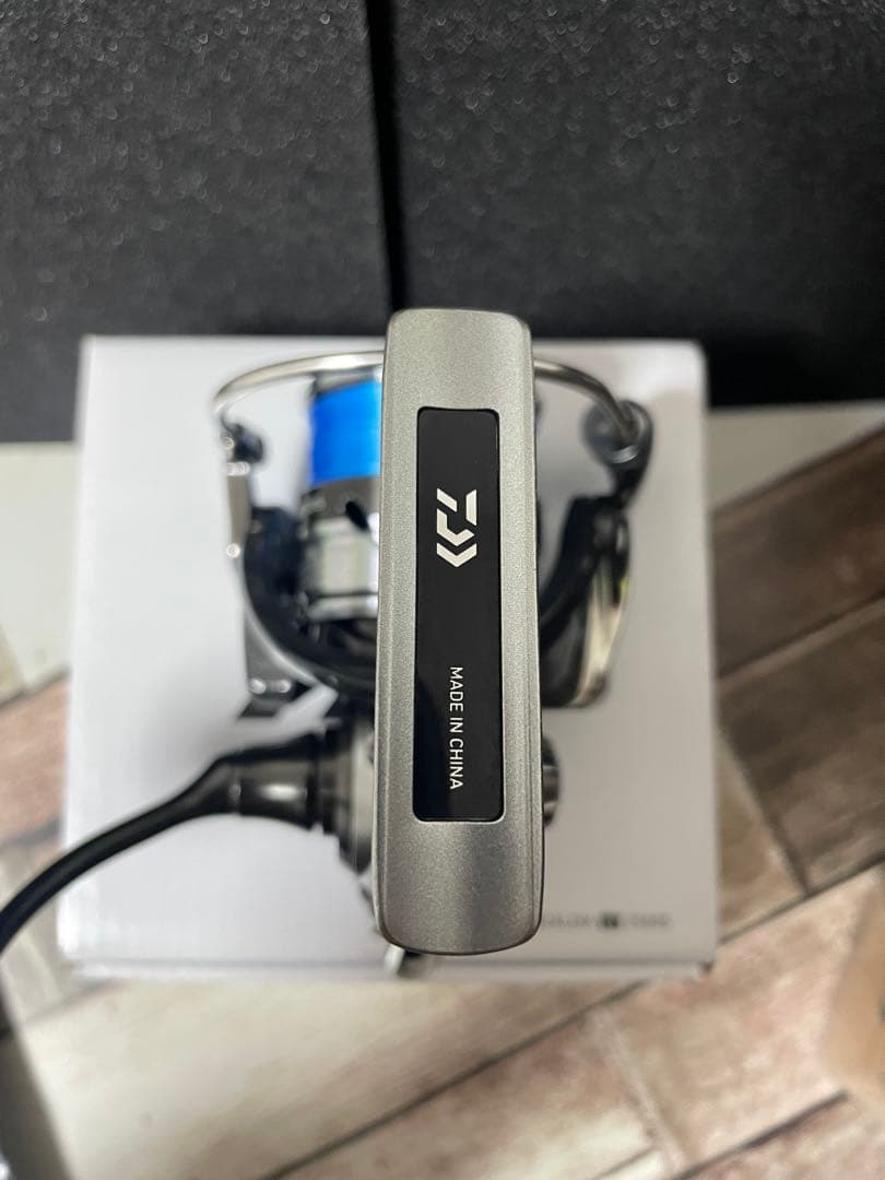 【美品】ダイワ 18 カルディアLT 2500S スプール スタンドセット