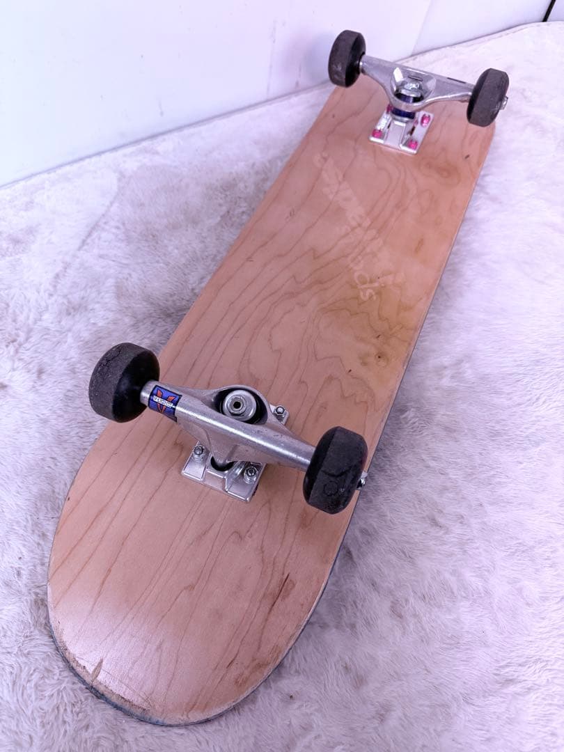 調整済み美品♪ スケートボード コンプリート Venture V-LIGHTS