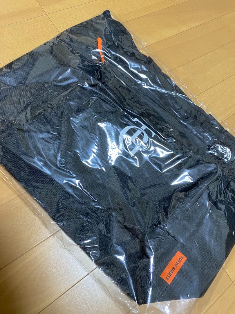 読売ジャイアンツ　立体ポケットトートバッグ