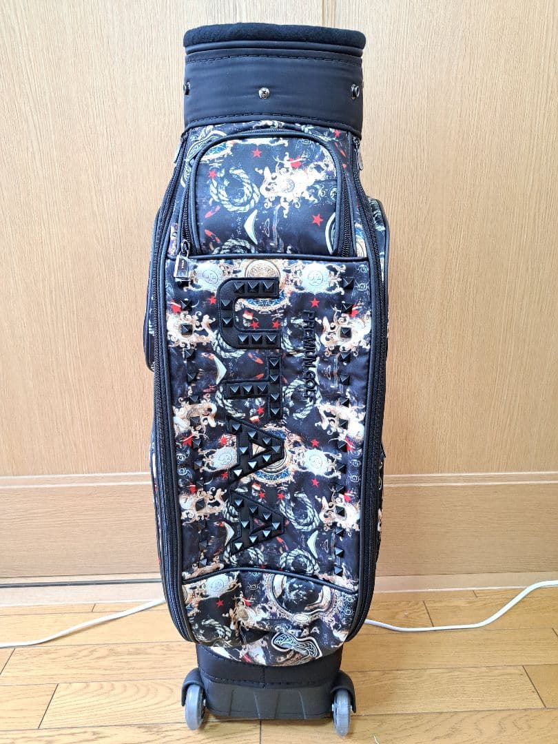 ゴルフバッグ・キャディバッグ　ウタ　UTAA