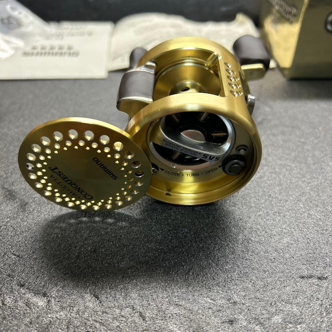 未使用美品　SHIMANO カルカッタコンクエスト101 RH443