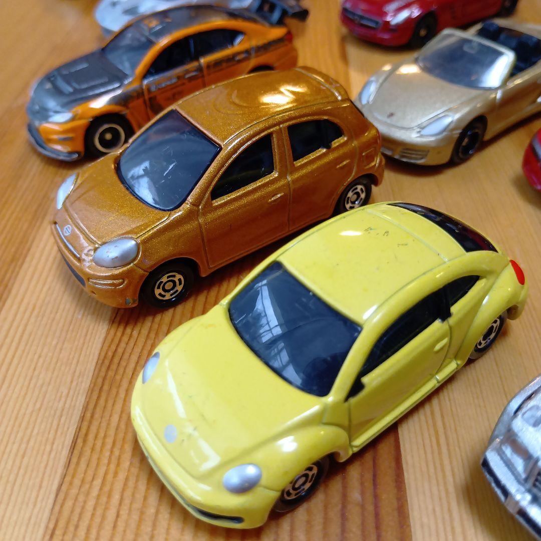 トミカ　乗用車スポーツカーなど22台