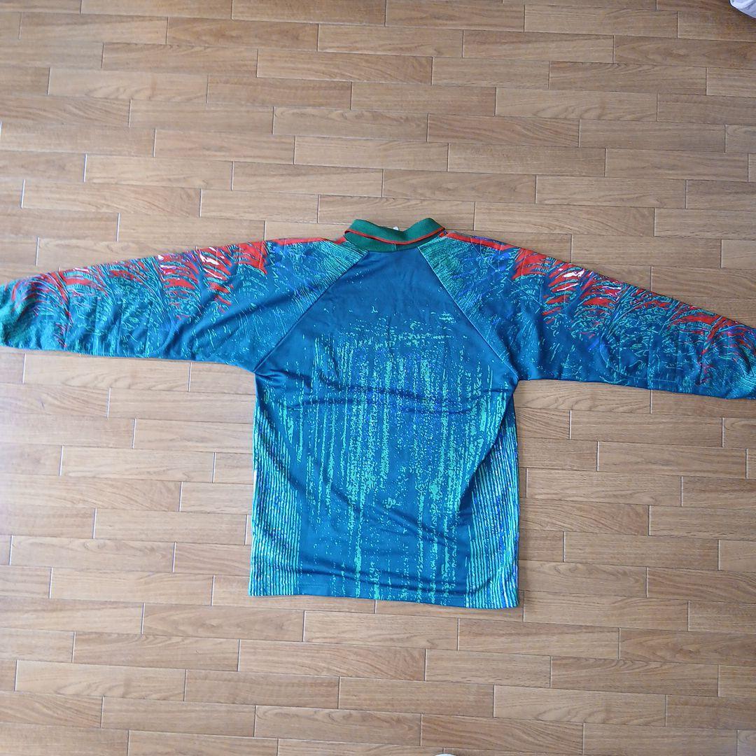 adidas ゴールキーパーシャツ