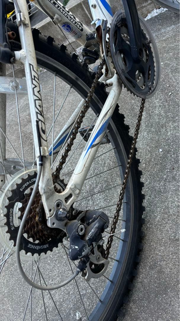 Giant マウンテンバイク 26インチ Shimano