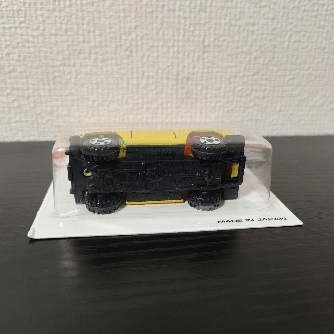 未開封　TOMICA　トミカ　三菱パジェロ　黄色