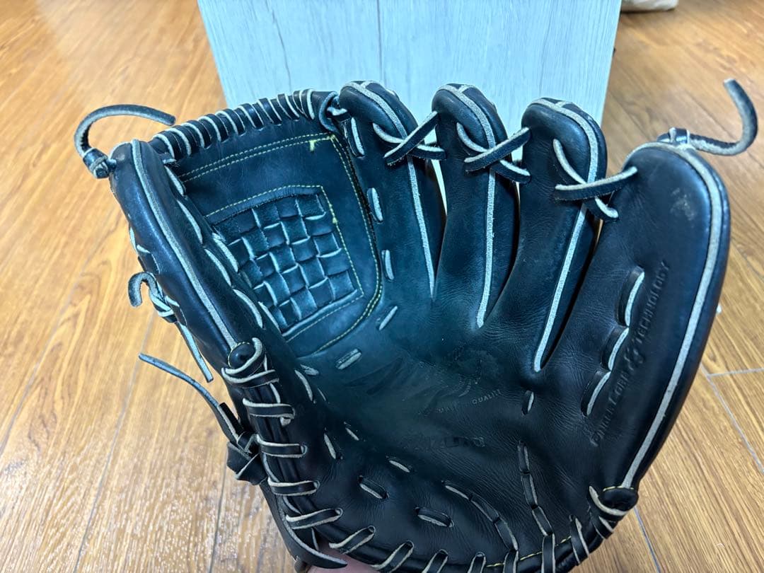 【即戦力】ミズノプロ　グローブ　硬式　投手用