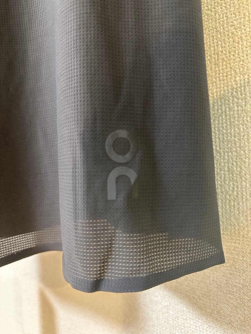 【大幅値下げ】ON Performance-T ブラック Mサイズ 半袖Tシャツ