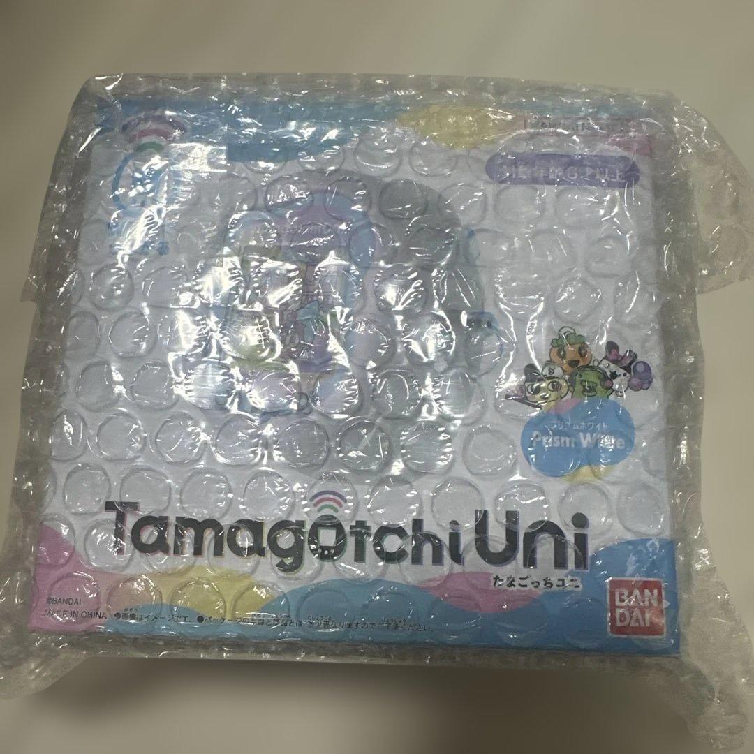 たまごっちユニ　プリズムホワイト