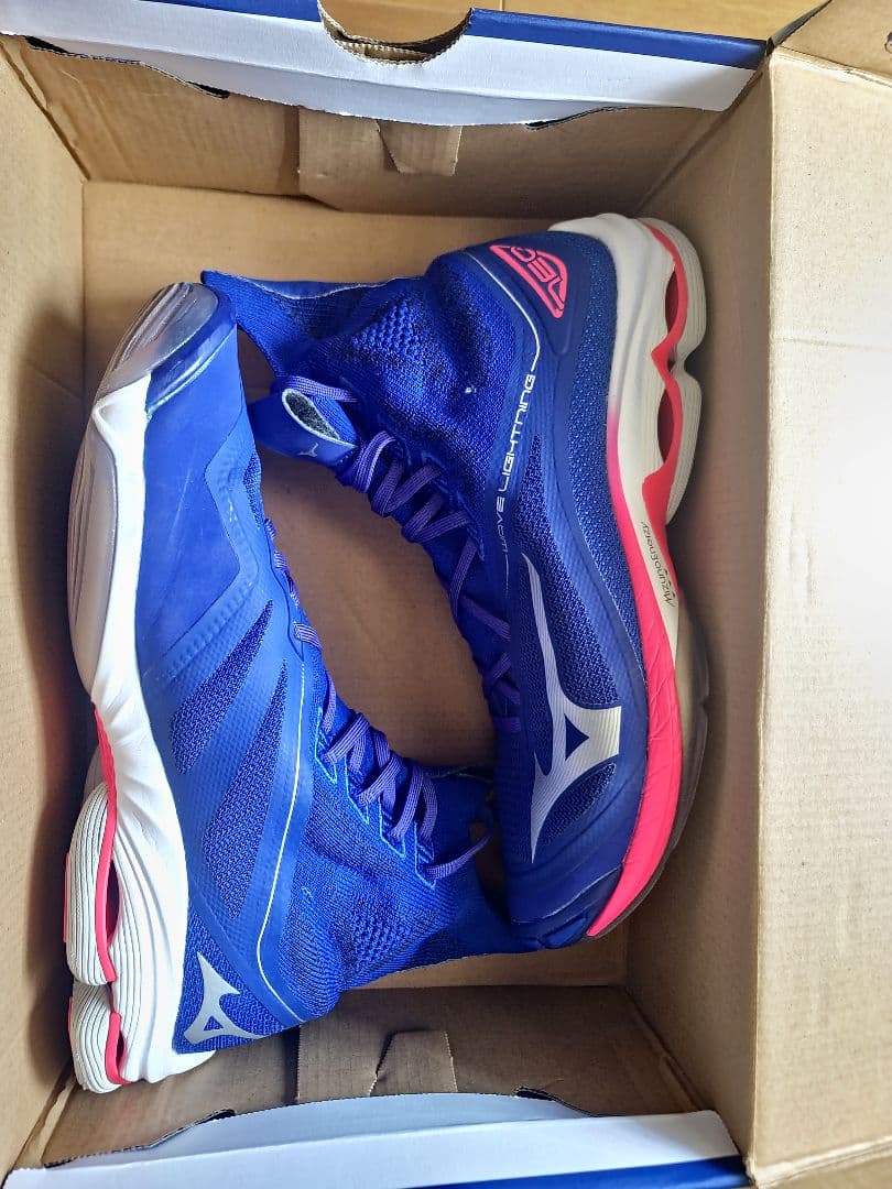 Mizuno Wave Lightning Neo バレーボールシューズ