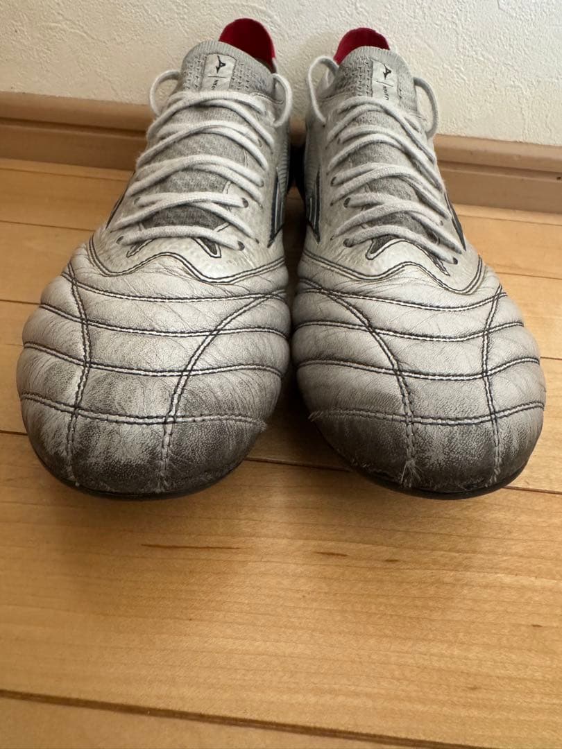 MIZUNO モレリアネオ4β 白