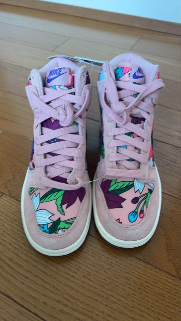 【新品タグ付き】NIKE WMNS DUNK HIGH SKINNY 24cm