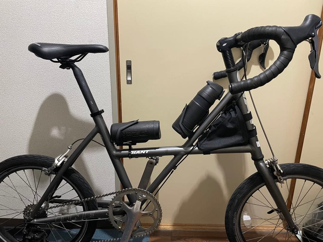 GIANT ミニベロ　ロードバイク