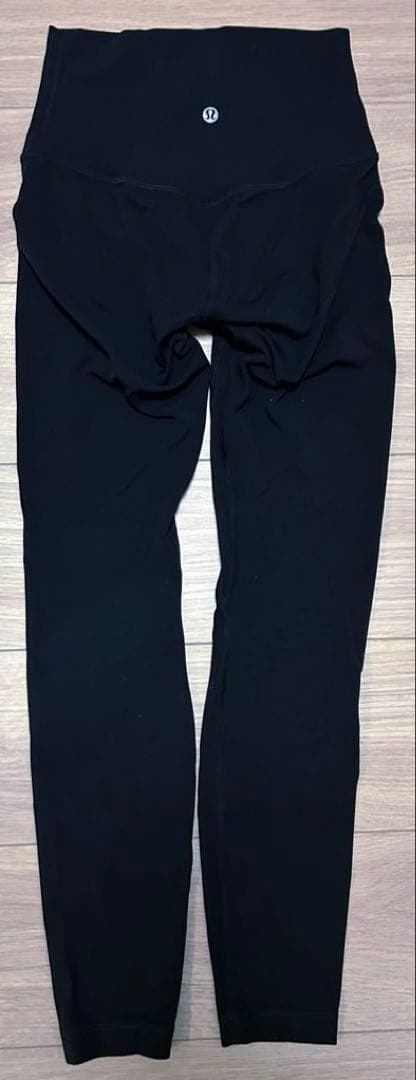 ルルレモン　Align スーパーハイライズパンツ　26インチ　アジアフィット