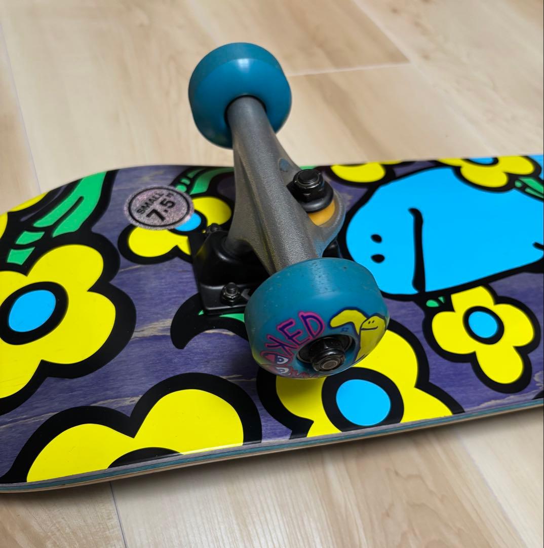スケートボード　SK8 7.5インチ