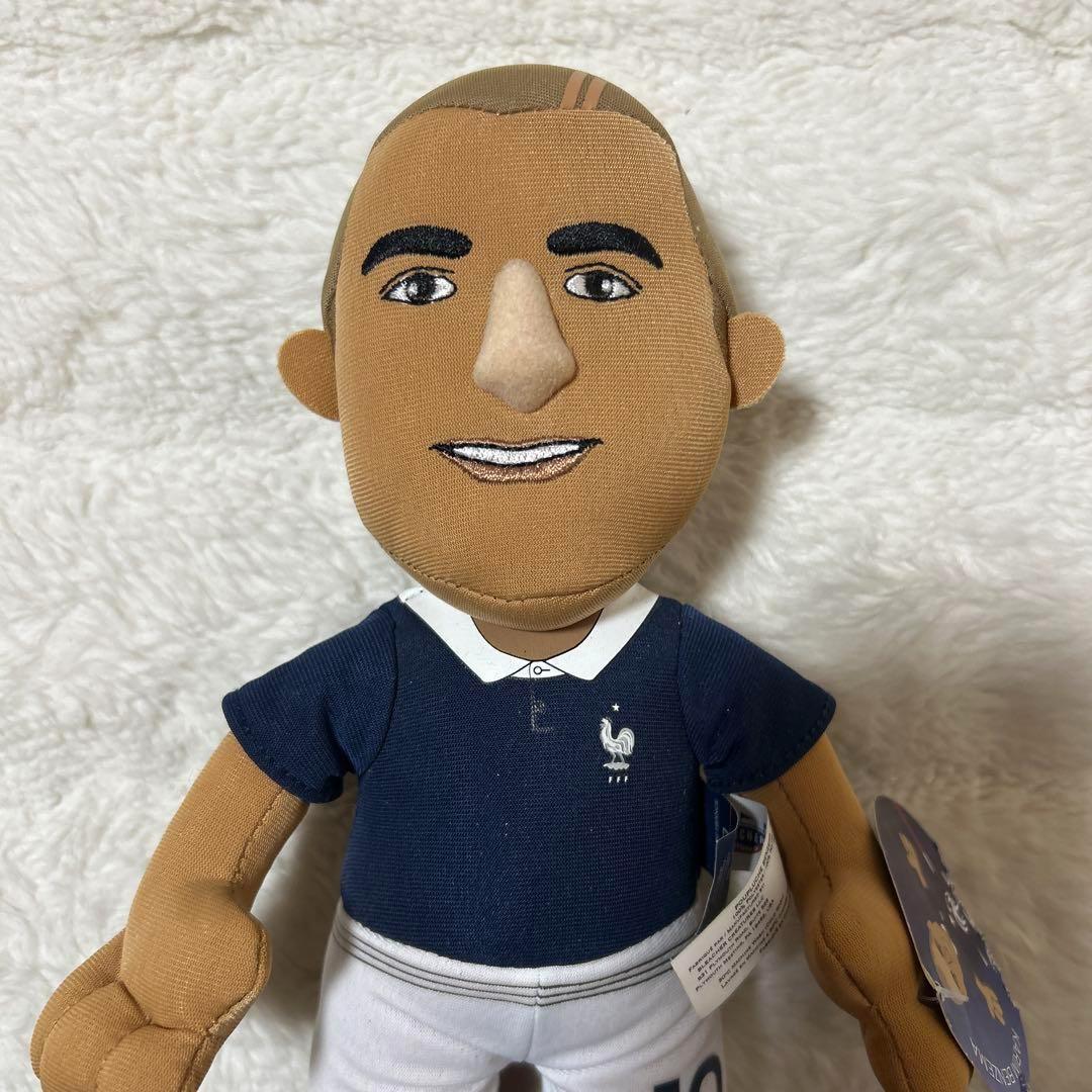 輸入品✨カリム・ベンゼマ　ぬいぐるみ　フランス代表ver. サッカー　フィギュア