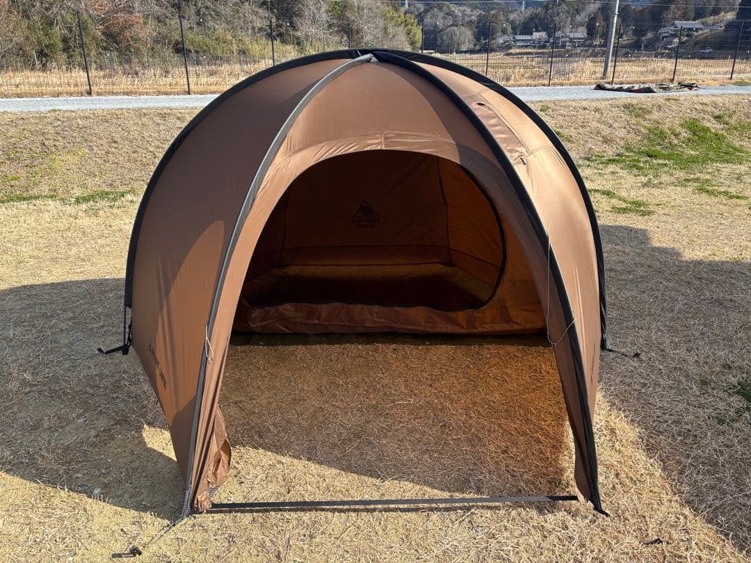 ワンティグリス　ココネスト　ホットテント　オプション付です。