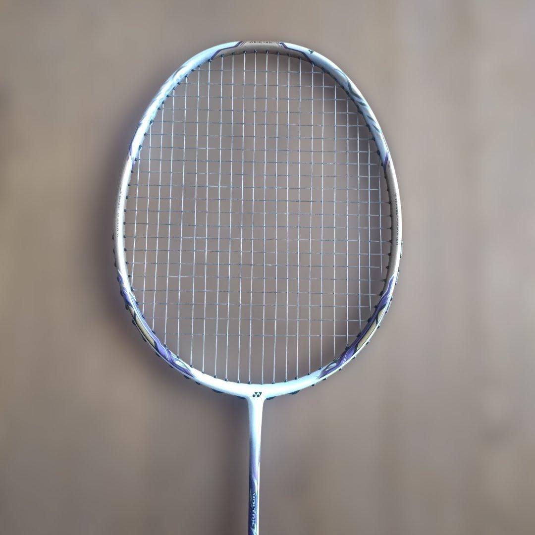 YONEX　ボルトリックZ-フォース　2012リミテッド