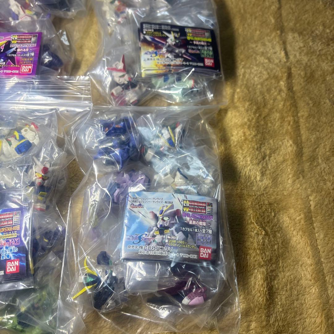 SDガンダム　6種シリーズセット　ブック付き未開封