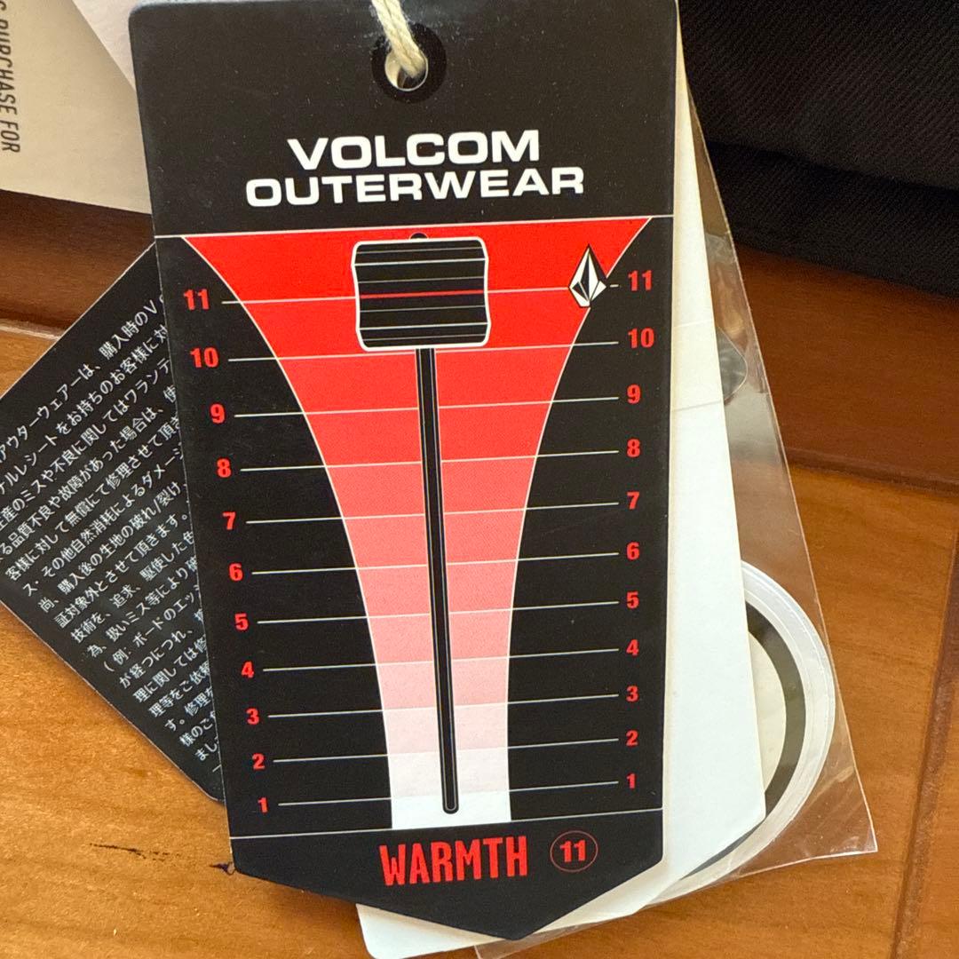 【即決価格】VOLCOM スノーボードウェア　150相当