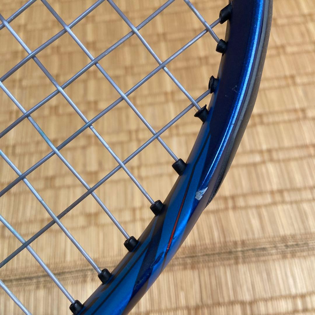 ヨネックス　テニスラケット　EZONE100L 2020モデル　グリップ2