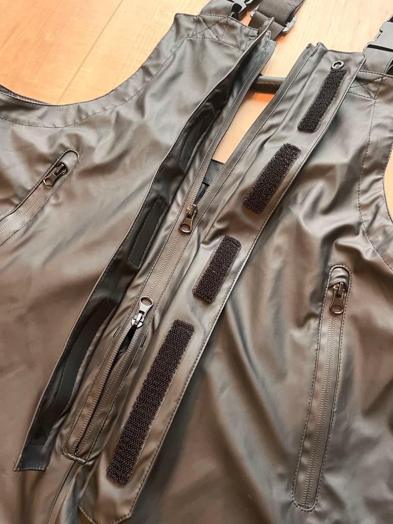 ジャッカル JACKALL オフショアハイドロビブ　ブラック Ｍサイズ