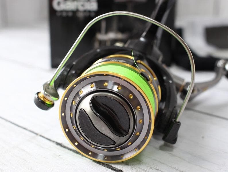 アブガルシア revo LT 2000SH スピニングリール