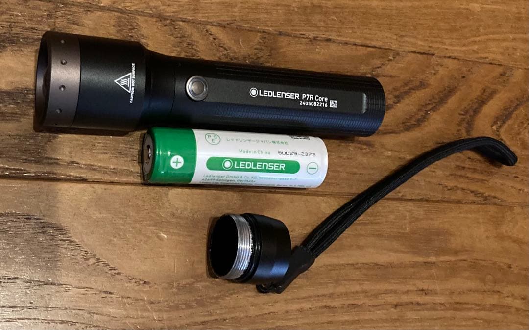 LEDLENSER P7R Core 懐中電灯 レッドレンザー LED