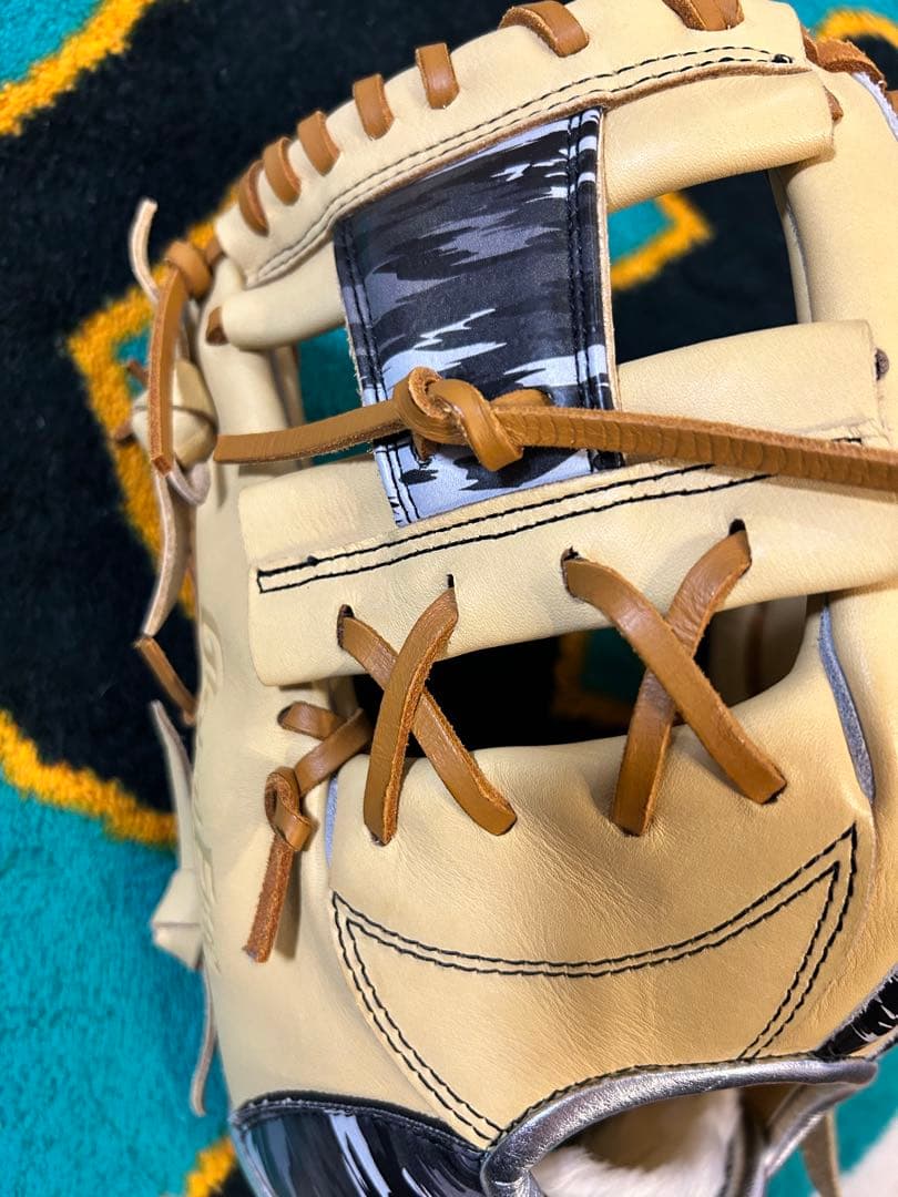 ミズノ　グローバルエリート　左用　内野手　サイズ9 軟式グローブ