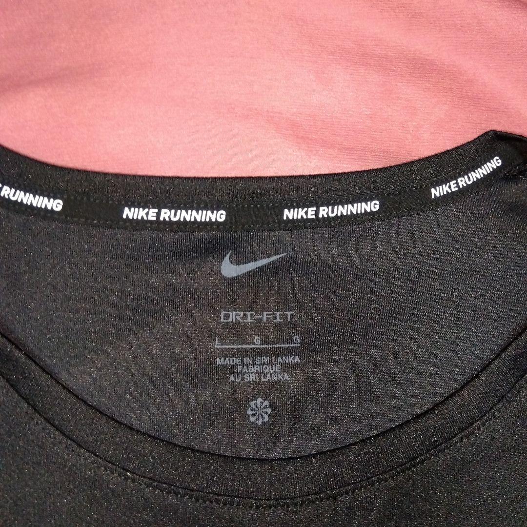 Nike DRI-FIT RUN Tシャツ＆ショートパンツセット