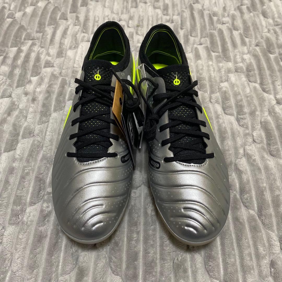 ナイキ ティエンポ レジェンド 10 エリート AG-PRO 27.5㎝