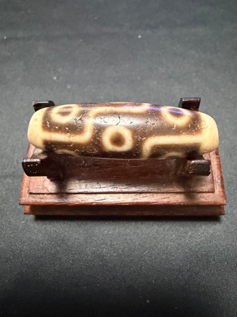 西蔵老礦手工伝承九眼天珠