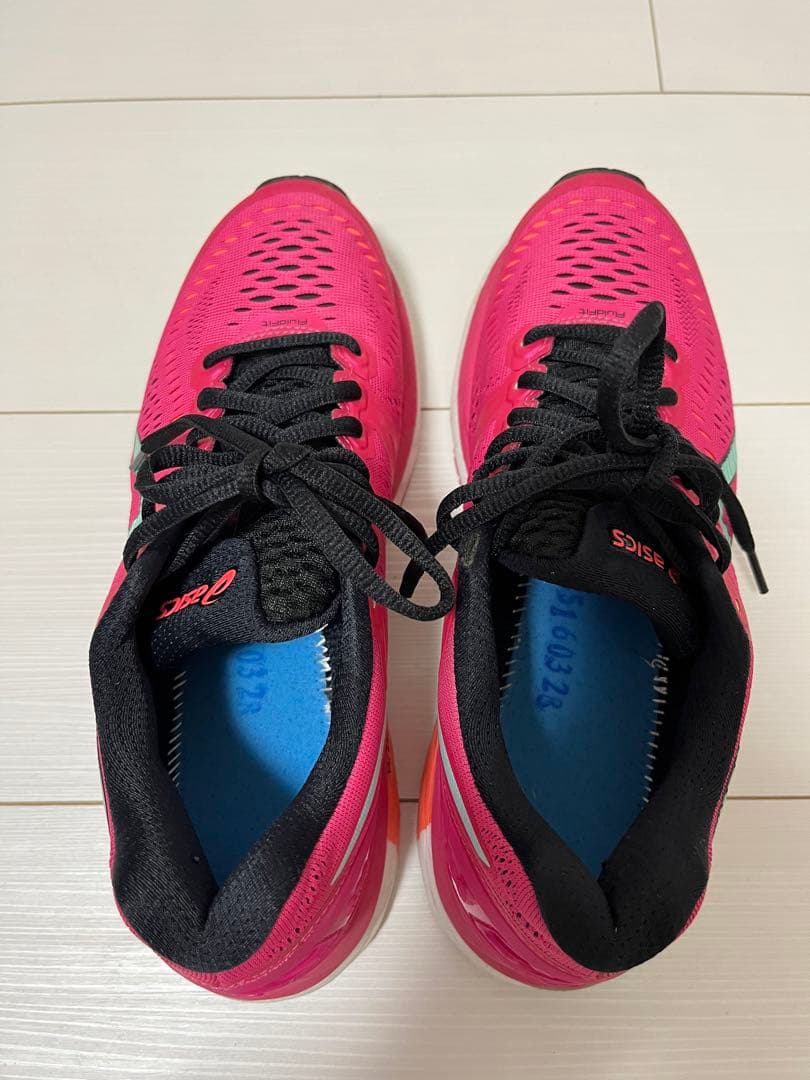 アシックス　レディースゲルカヤノ23ワイド　サイズ25.0cm asics