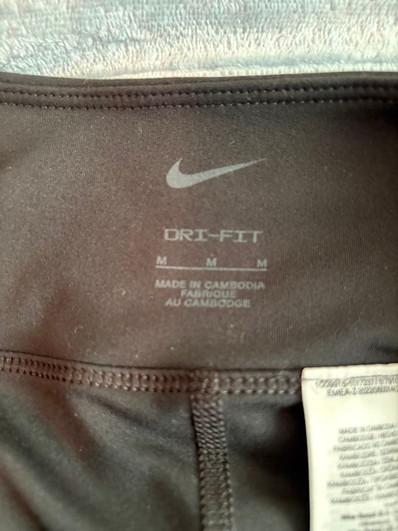 日本未入荷　NIKE ギンガムチェックスコート　USサイズM