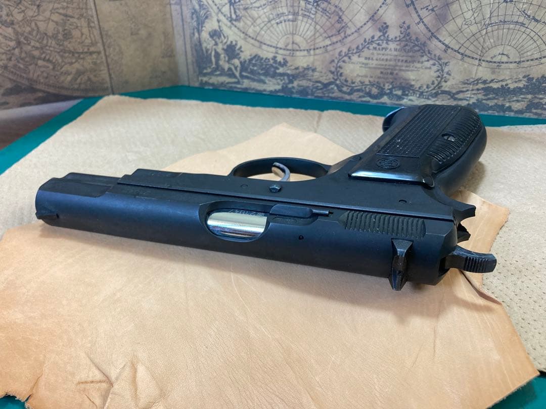 KSC Cz75 セカンドバージョン 【ガスブローバック】 ヘヴィウェイト