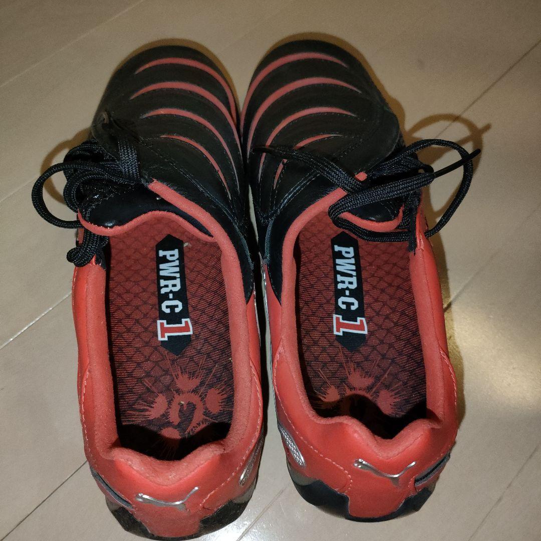 新品PUMAスパイク　25.5cm